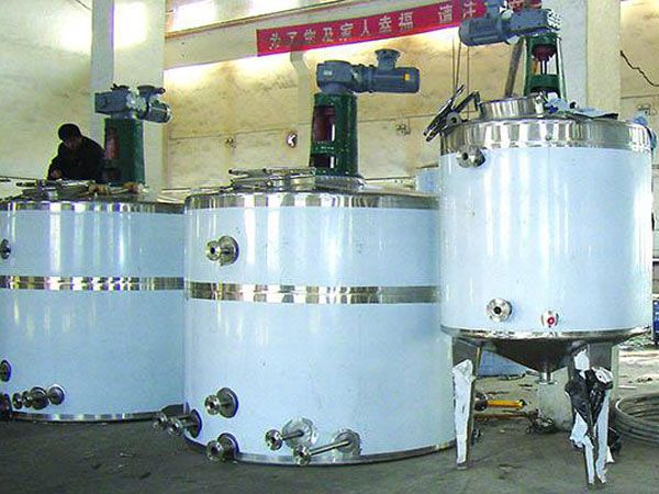 不銹鋼配料攪拌罐有哪些功能特點(diǎn)？